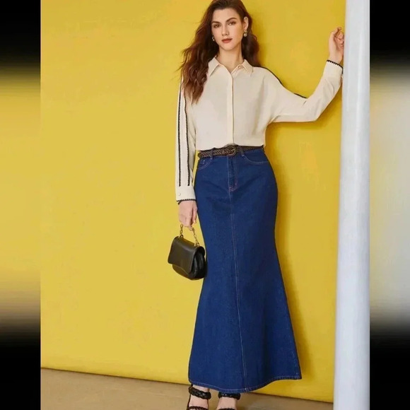 PREMIUM WOVEN WOMEN'S CONTRAST PIPING SHIRT - Picture 10 of 11